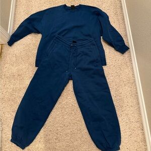 Jordan Women's Navy Sweatshirt & Joggers Set